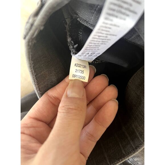 Spanx Womens Distressed Denim Skinny Pants Jeans Jeggings in Vintage Gray Small - Picture 10 of 10